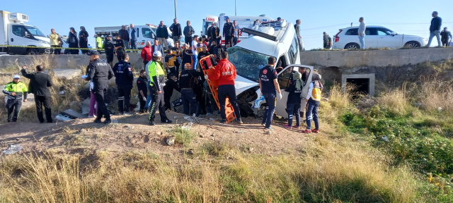 Aksaray-Ankara yolu üzerinden işçi