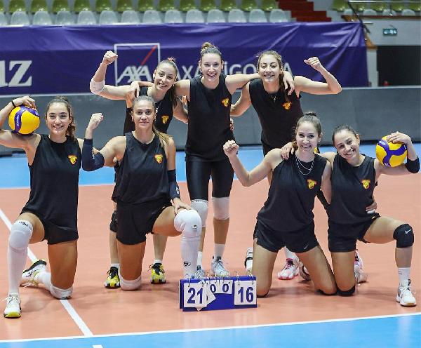 İZMİR, (DHA)- Kadınlar Voleybol 1’inci