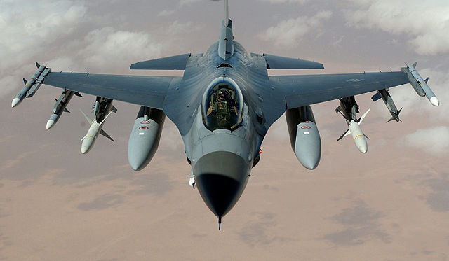 ABD’ye ait F-16 savaş