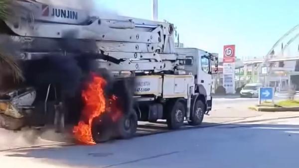 Ömer ŞULUL/ŞANLIURFA, (DHA)-ŞANLIURFA’da lastikleri