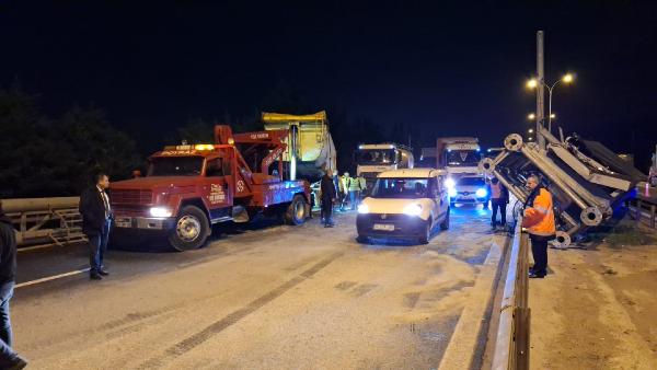 TEK ŞERİT ULAŞIMA AÇILDI