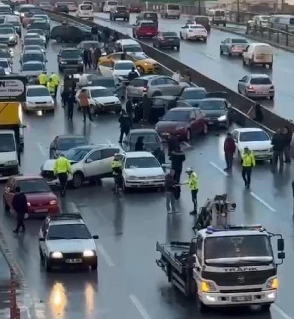 Umutcan ÖREN- Emirhan YÜZÜGÜLDÜ/ANKARA,