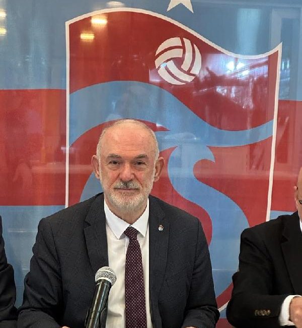 Nurgül GÜNAYDIN/TRABZON,(DHA), Trabzonspor Divan