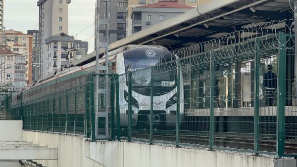 Murat KORKMAZ/İSTANBUL, (DHA)-MARMARAY Feneryolu