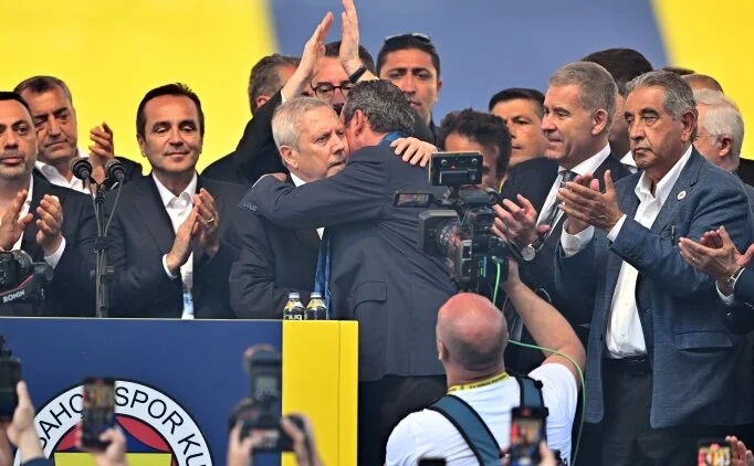 Fenerbahçe'de dün başkanlık seçimini